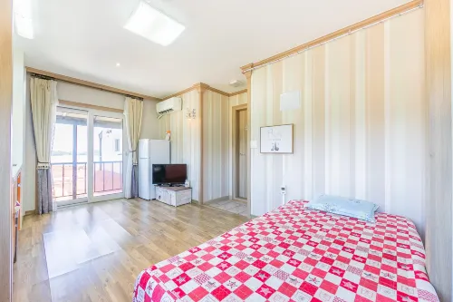 Seocheon Redpungchatiang Pension Hotels in Seocheon-gun