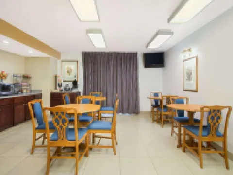 Super 8 by Wyndham Oroville Hotels in Oroville