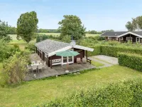 "Gudmunde" - 200m from the Sea Hoteles cerca de Græsgård Farmcamping