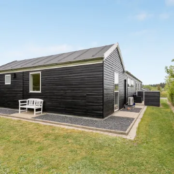 "Henriete" - 3.5km from the Sea