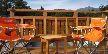 Minamiaso Guesthouse Hana Отели рядом с достопримечательностью «Aso Farm Land»