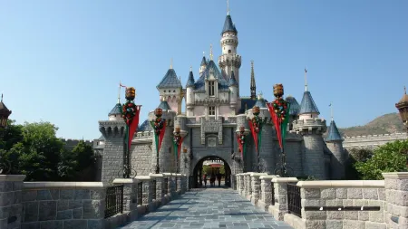 Zi Xin Motel (Tsim Sha Tsui A1 Exit)