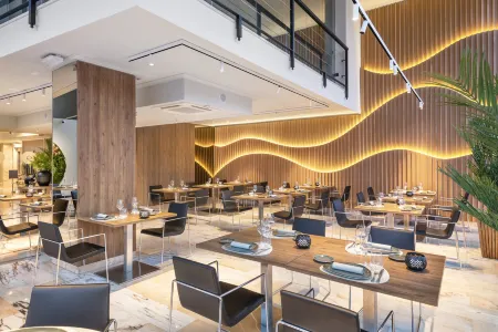 Salles Ciutat del Prat Barcelona Airport Отели в г. El Prat de Llobregat