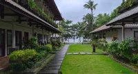Blue Fish Hotel Hotel dekat Pantai Kasvana Beach