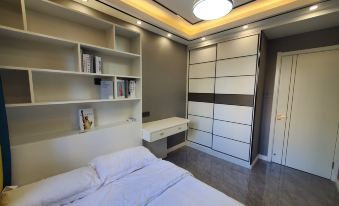 Dinghai Apartment (Zhangjiang Road)