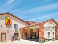 Super 8 by Wyndham Longmont/Del Camino Hoteles en Firestone