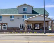 Rodeway Inn & Suites Near Okoboji Lake - Spa