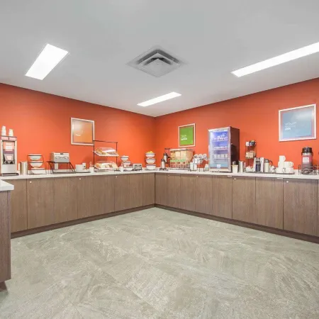 Comfort Inn & Suites