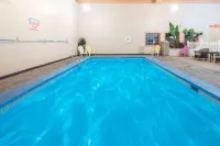 Knights Inn Grand Forks