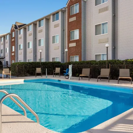 Microtel Inn & Suites by Wyndham Tifton