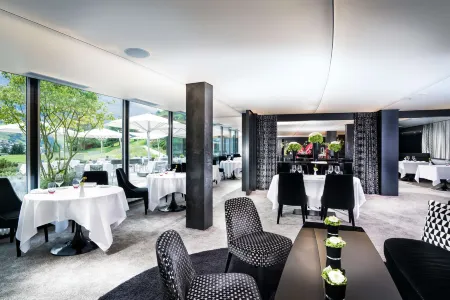 7132 Hotel Vals Отели рядом с достопримечательностью «Therme Vals»