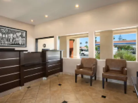 Super 8 by Wyndham Salinas Hoteles en Salinas