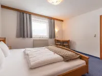 Apart Romantica Hotels in Kappl