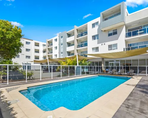 Quality Suites Pioneer Sands Hotels in Fairy Meadow