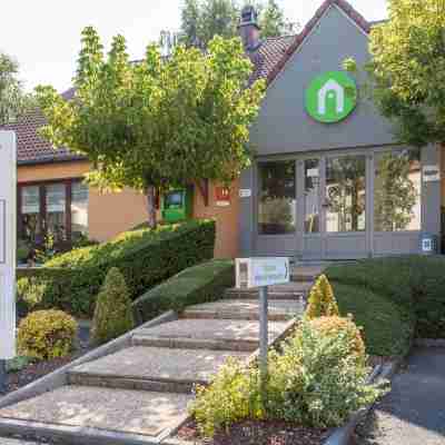 Campanile Aurillac Hotel Exterior