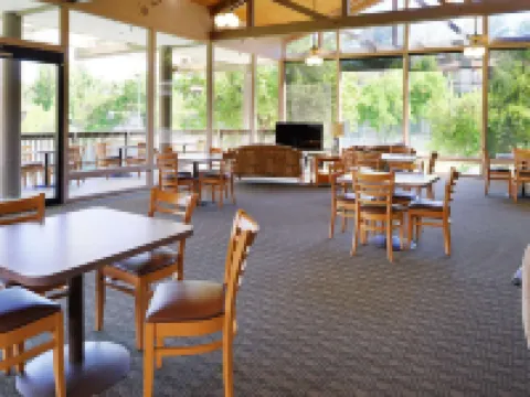 Riviera Oaks Resort and Racquet Club Hotels in Ramona