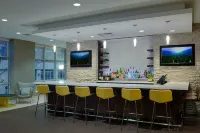 SpringHill Suites Bloomington - bar