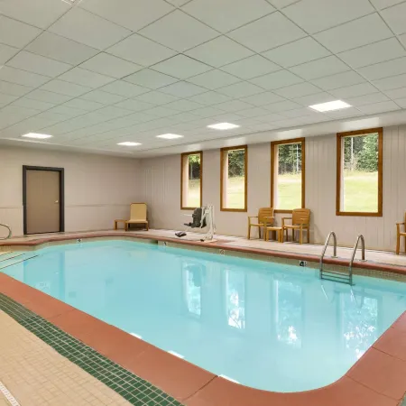 Country Inn & Suites by Radisson, Mishawaka, IN