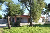 Villa Constance, Complete and Modern Furnishings, a Green Oasis by the City