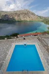 Linda's Villa in Unrivalled Position in Kournas - Amazing View! - Vila