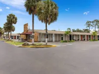Super 8 by Wyndham Kissimmee/Orlando Hotels in Kissimmee