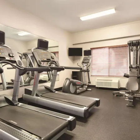 Country Inn & Suites by Radisson, Fresno North, CA