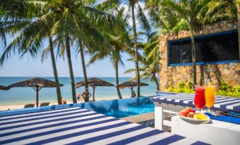 L'Azure Resort and Spa