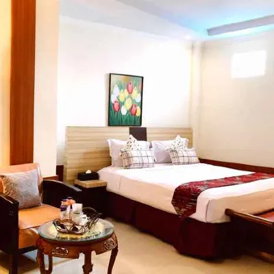 Sarison Hotel & Convention Hotels near Alfamart Pajjaiang Daya