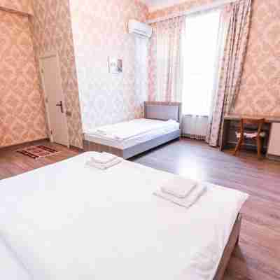 Damla Hotel Baku Rooms