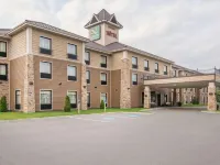 Quality Inn & Suites Hotels in Val-d'Or