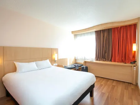 宜必思卡瓦永呂貝宏酒店