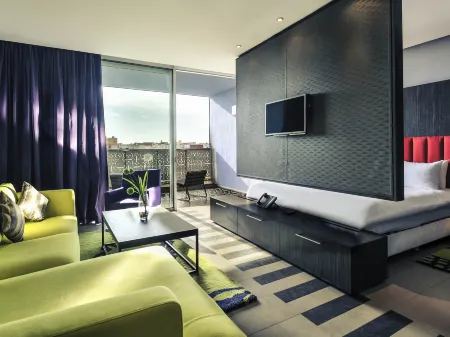 Hôtel Mercure Rif Nador Отели рядом с достопримечательностью «Atalayoun Golf Resort»