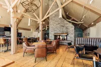 Outbound Mammoth Hotels in Mono County