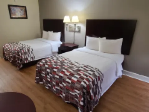 Red Roof Inn Tifton Hotels in Tifton