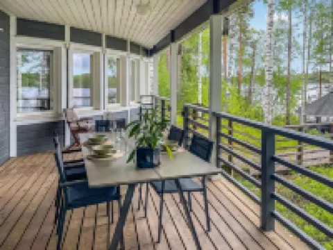 Aurinkokaari 黑奈韋西酒店