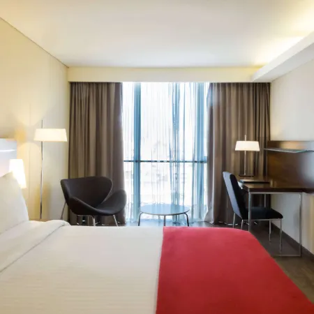 Howard Johnson by Wyndham Cordoba Отели рядом с достопримечательностью «Концертный зал Quality Espacio»