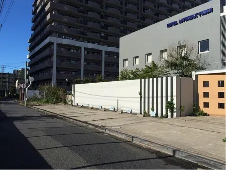 HOTEL LiVEMAX BUDGET Chiba Mihama Отели рядом с достопримечательностью «Макухарский морской парк»