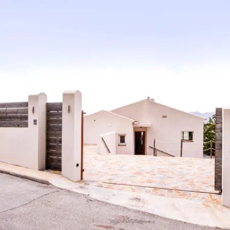 Villa El Camino