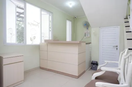 RedDoorz Syariah Near Gerbang Tol Krapyak 2 Semarang