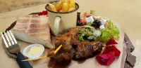 Tube n Axe Lodge and Backpackers 치치카마 국립공원 주변 호텔