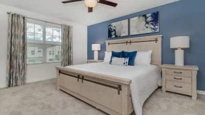 Beautiful townhome with private pool in Solara Resort