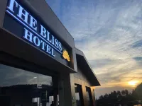 The Bliss Dhanaulti Hotels in Kempty Range