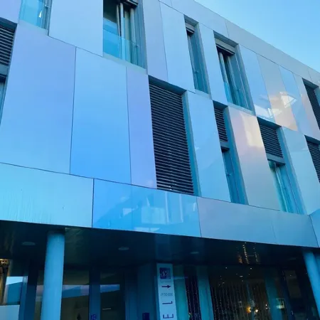 Blue Shades ApartHotel
