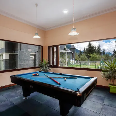 The Highland Park - A Truly River Side Resort