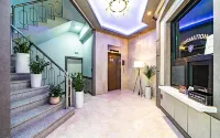Jinju Gangnam 987 Hotel