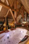 Chateau de Fere Hotel and Spa - Airport Shuttle