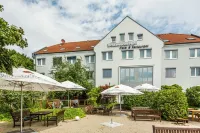 Brackweder Hof Hotels near Catholic Parish of St Judoc