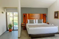 Six Two Four Urban Beach Hotel
