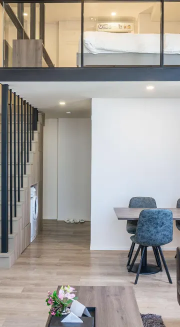 สตูดิโอแฟมิลี่ดูเพล็กซ์