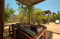 Mazul Puerto Escondido Beach Villas Hotels near Abarrotes Mary